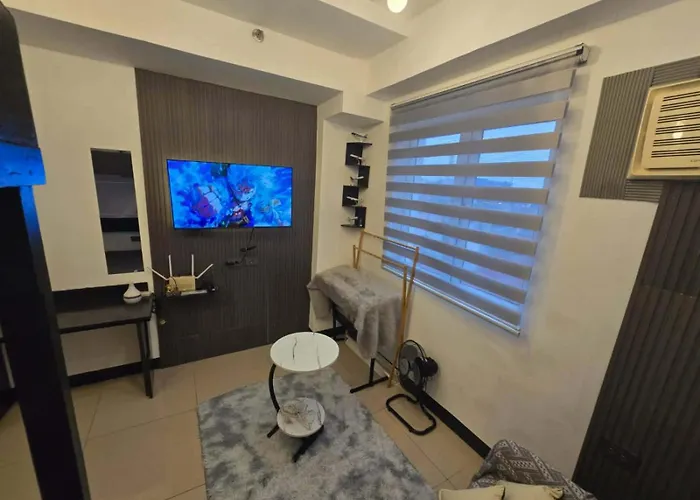 Apartahotel Affordable Staycation Near Airport Manila